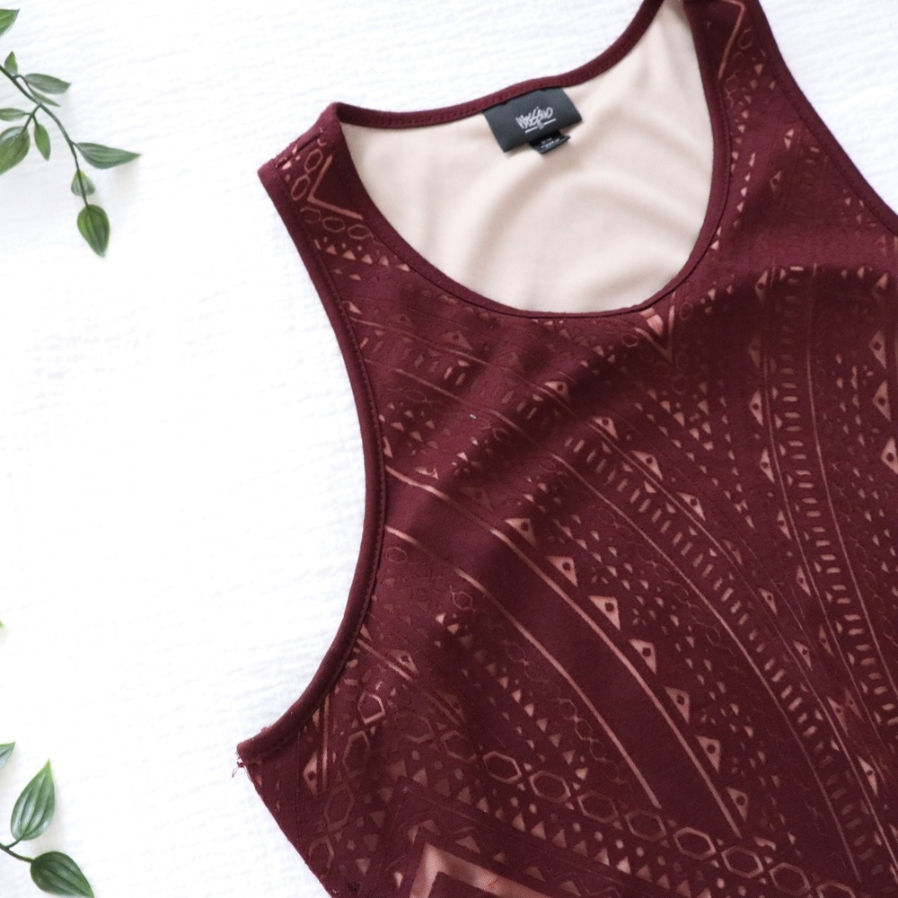 NWOT Mossimo Burgundy Tribal Print Dress - Picture 3 of 7
